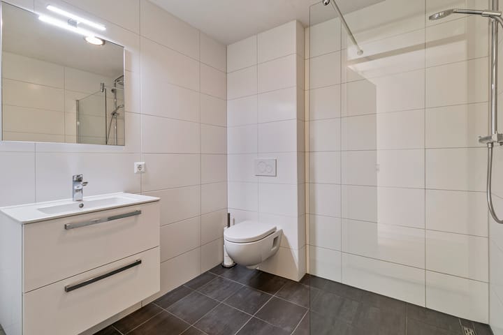 Foto 12 van Henriëtte Roland Holstlaan 45