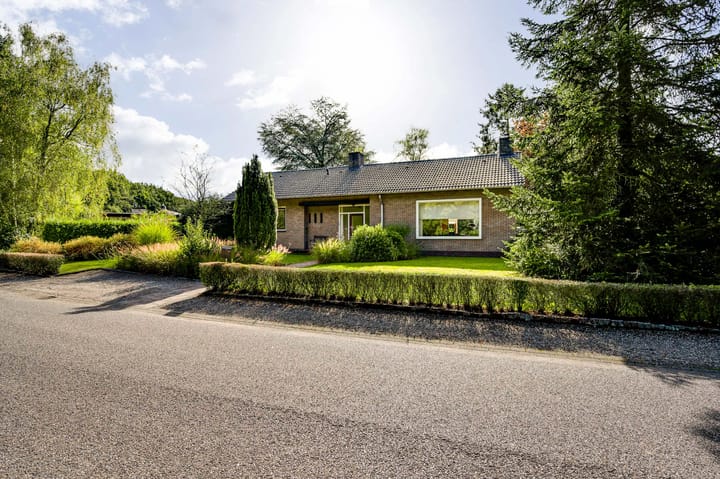 Foto 1 van Graaf Wolff Metternichlaan 12