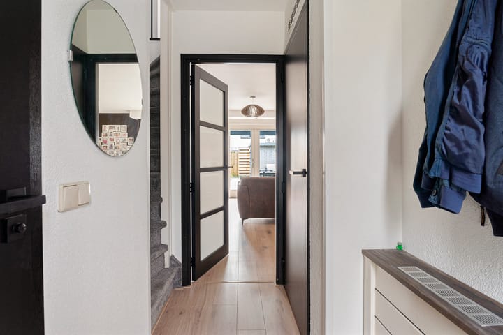 Foto 9 van Rosweide 14