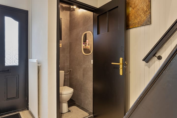 Photo 8 of Laurentiusstraat 26