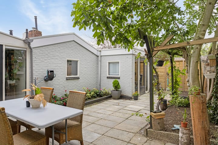 Photo 33 of Laurentiusstraat 26