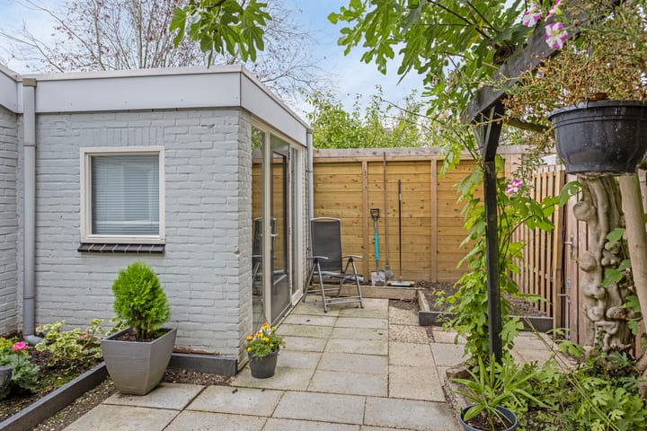 Photo 34 of Laurentiusstraat 26