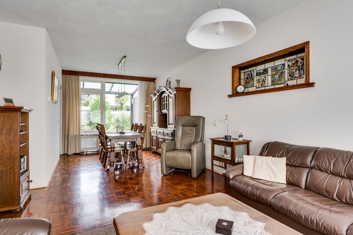 Foto 4 van Saksen Weimarstraat 15