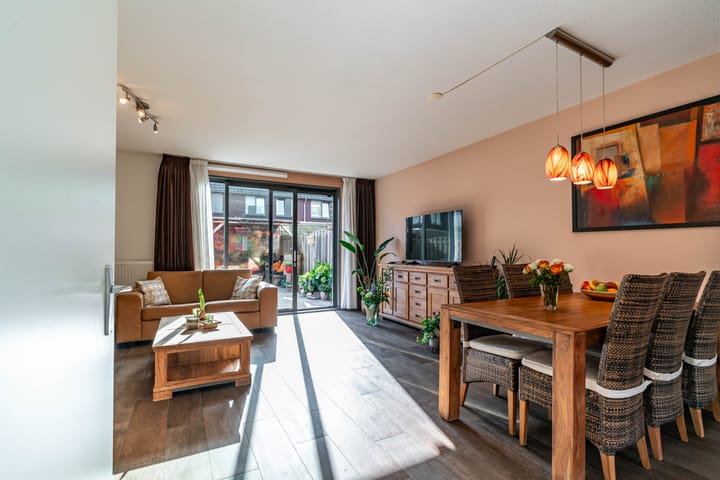 Foto 2 van Vliestroom 8