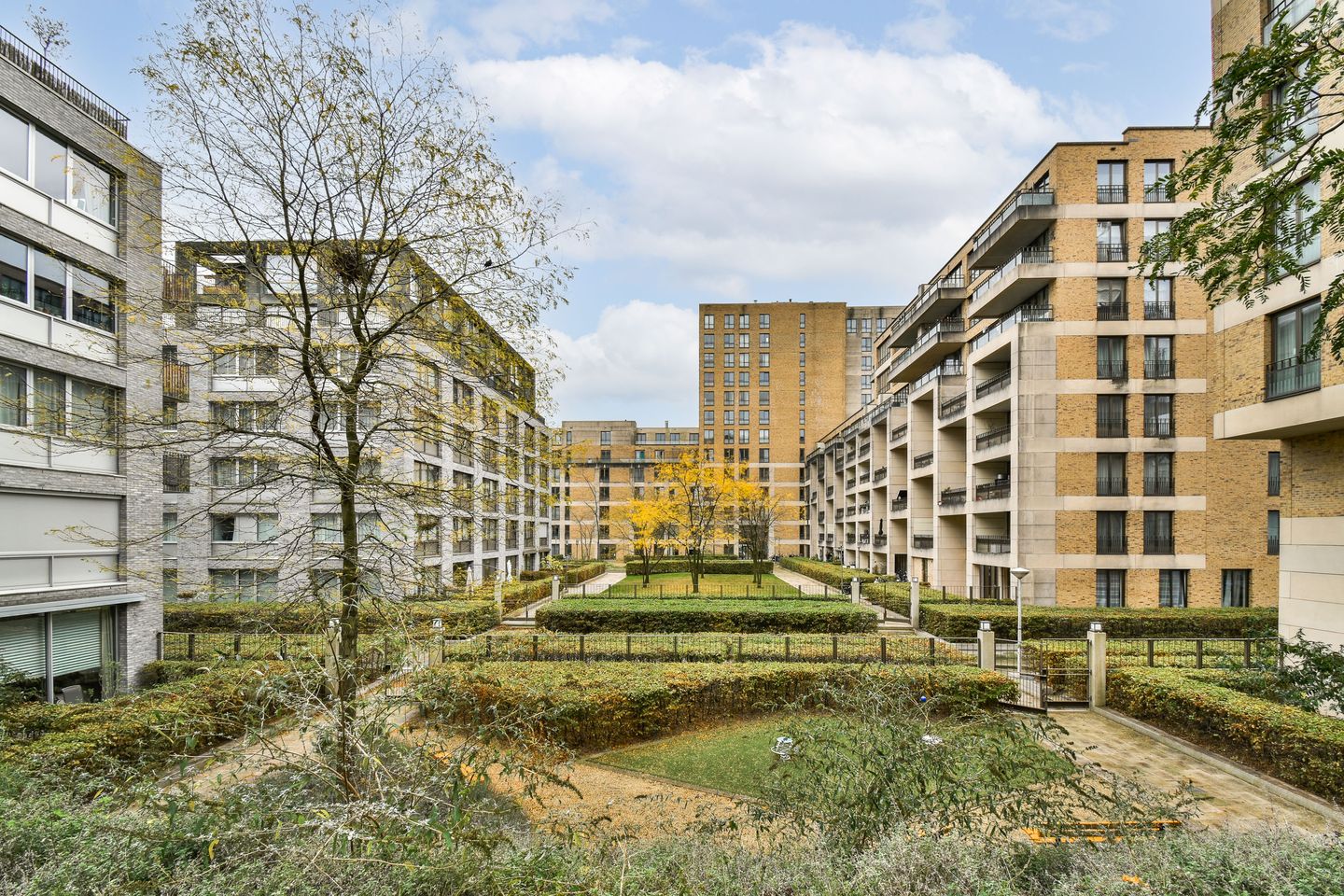 Photo 19 of Titus van Rijnstraat 289