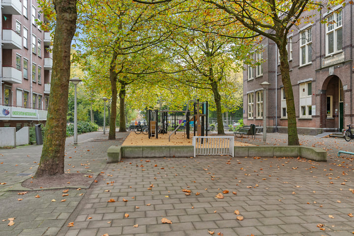 Bekijk foto 31 van Wakkerstraat 36-2