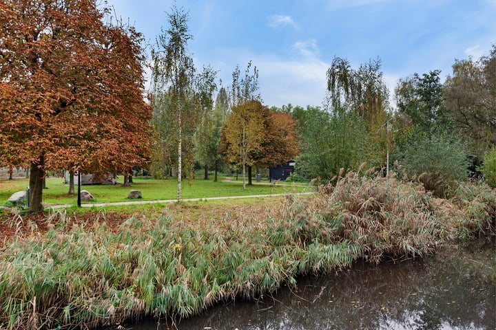 Bekijk foto 34 van Wakkerstraat 36-2