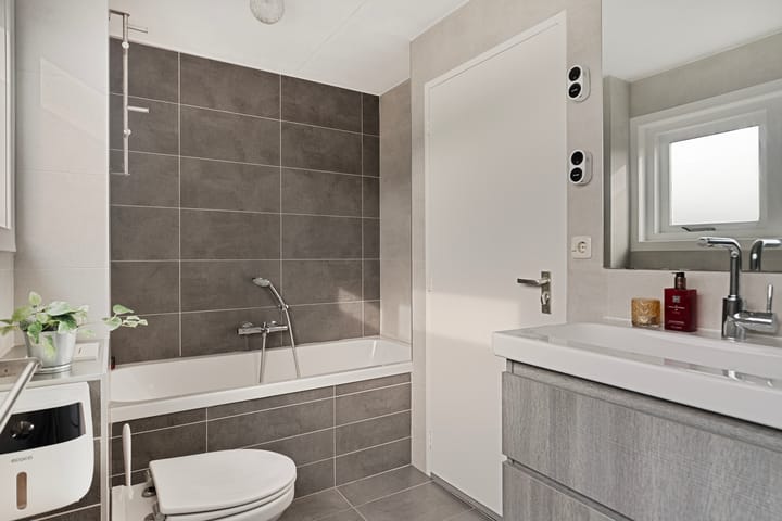 Foto 27 van Ferdinandstraat 5