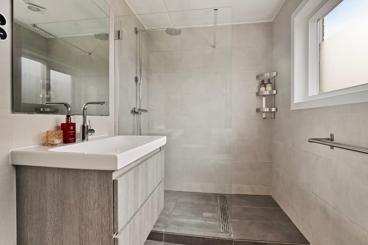 Foto 28 van Ferdinandstraat 5