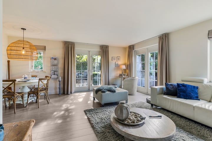 Foto 2 van Branding 6