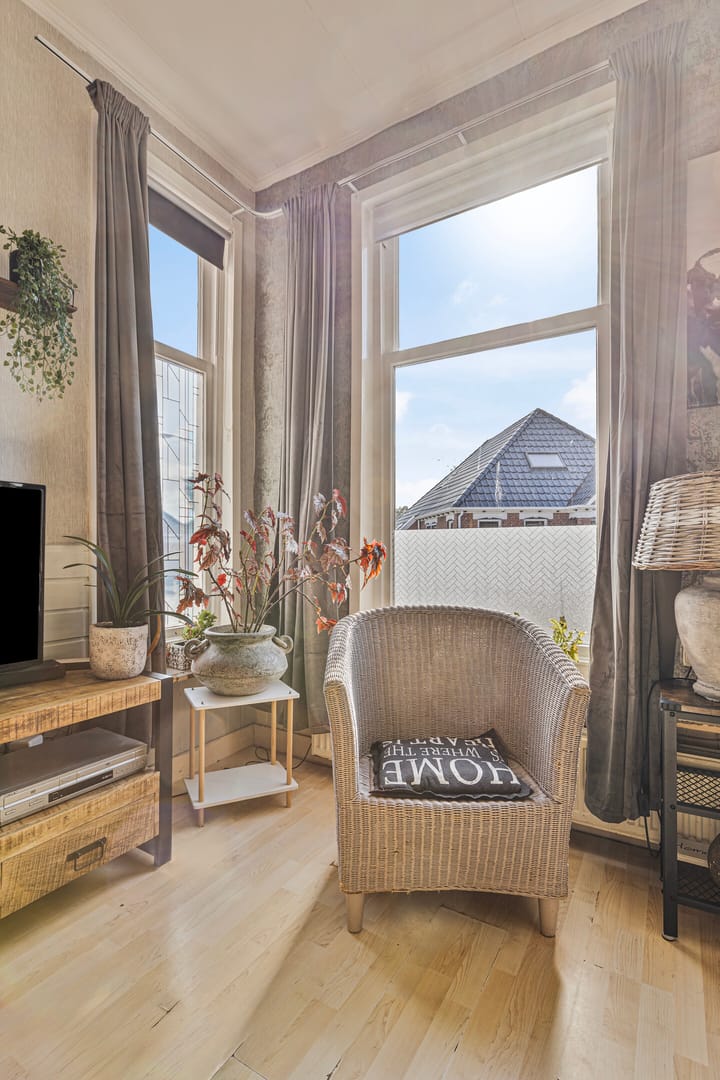 Foto 12 van Zwarteweg 10