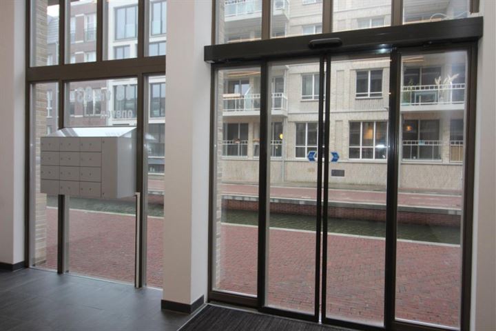 View photo 34 of Zijdebalenstraat 25