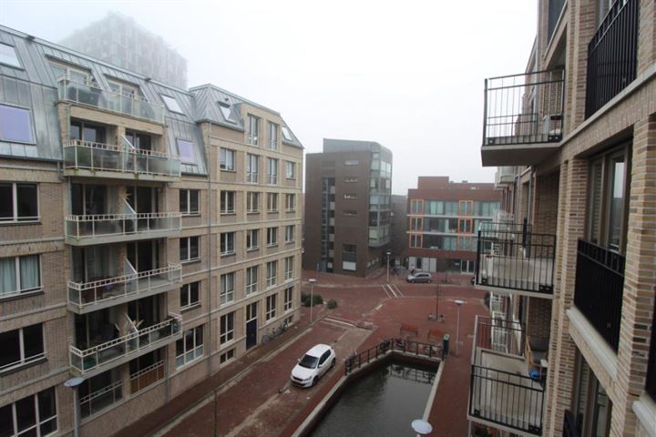 View photo 1 of Zijdebalenstraat 25