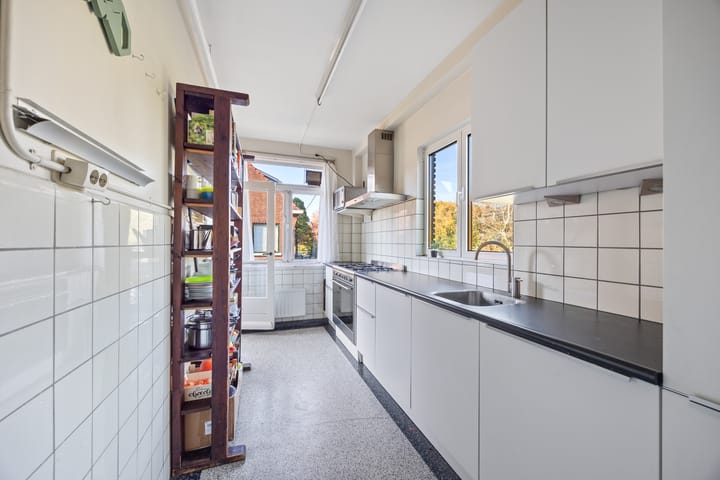 Foto 12 van Tuinluststraat 2