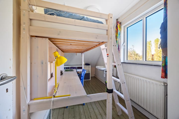 Foto 19 van Tuinluststraat 2