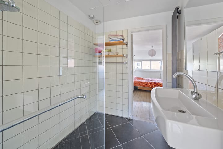 Foto 22 van Tuinluststraat 2