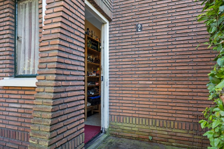 Foto 2 van Tuinluststraat 2