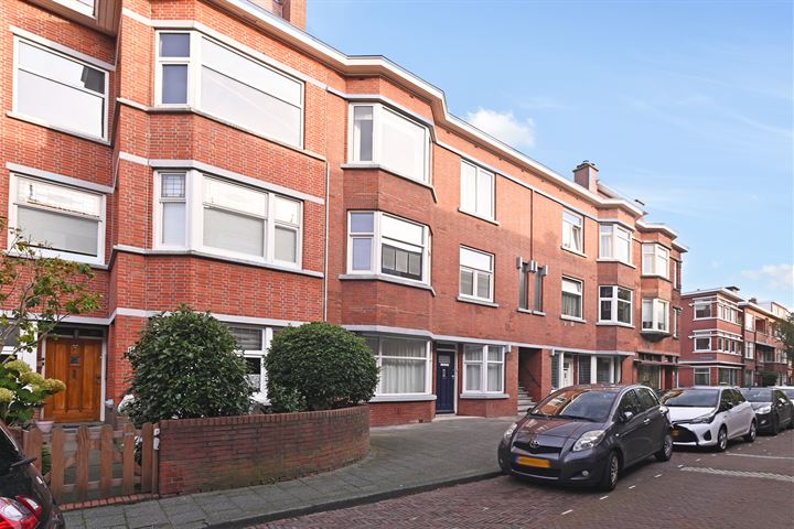 View photo 10 of Perenstraat 149