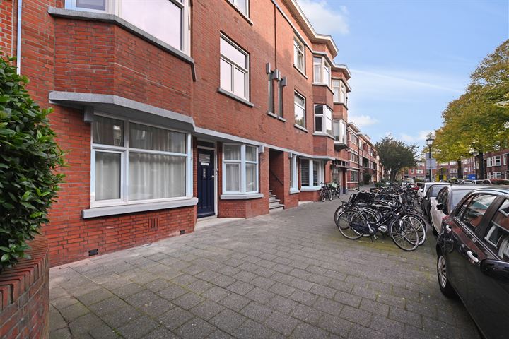 View photo 19 of Perenstraat 149