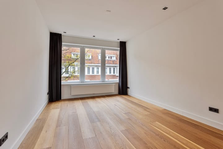 Foto 19 van Paramaribostraat 100-2