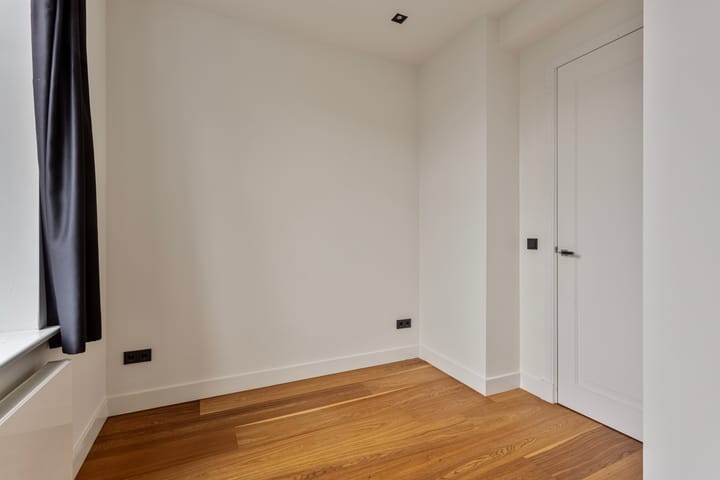 Foto 30 van Paramaribostraat 100-2