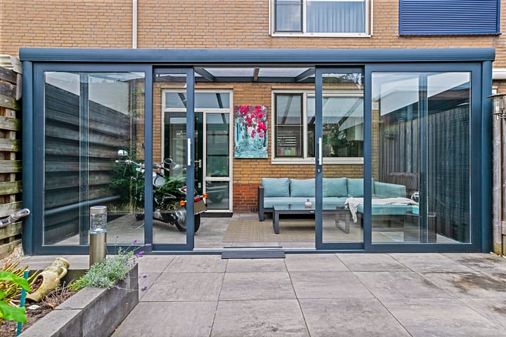 Foto 38 van Clarissenhof 6