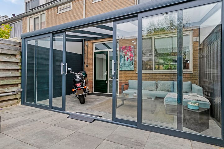 Foto 40 van Clarissenhof 6