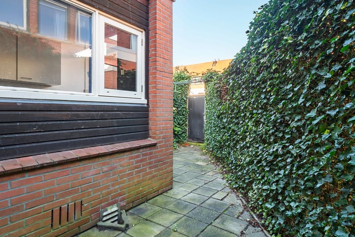 Foto 30 van Korenbloemstraat 26