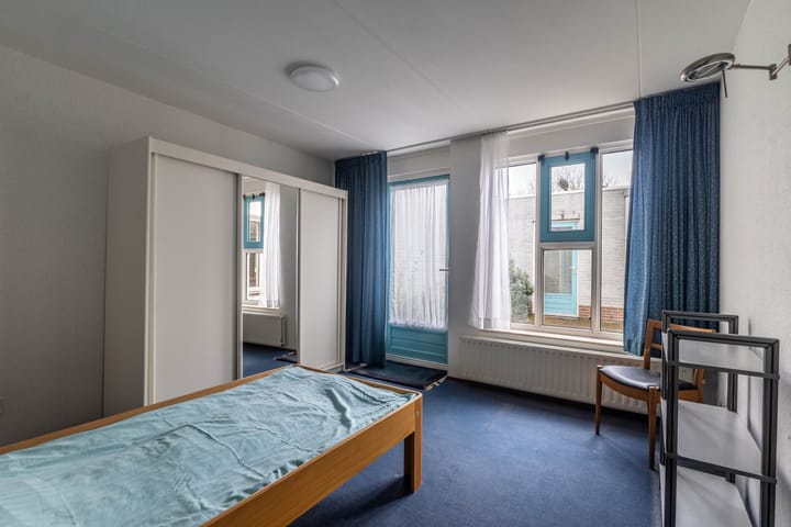 Foto 15 van Ringmus 64