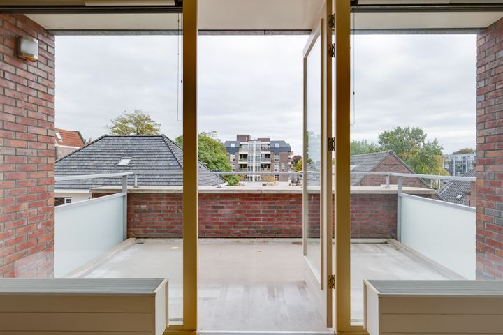 View photo 9 of Dr Huber Noodtstraat 20-21