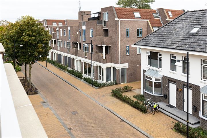 View photo 36 of Dr Huber Noodtstraat 20-21