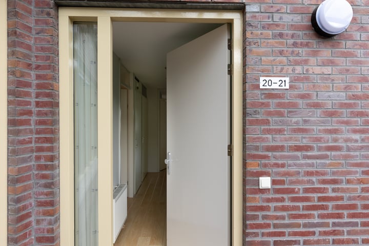 View photo 46 of Dr Huber Noodtstraat 20-21