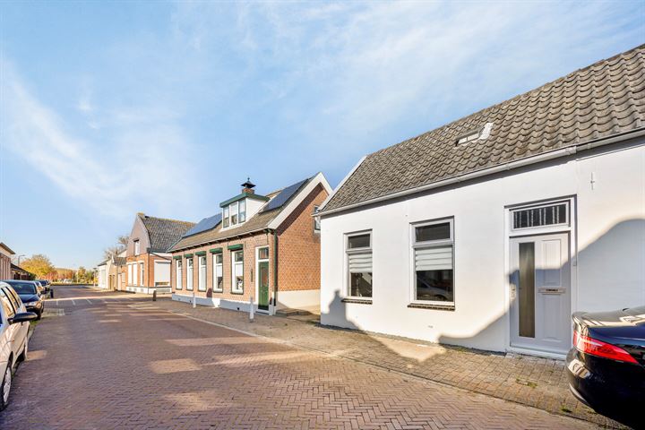 Bekijk foto 17 van Kanaalstraat 27