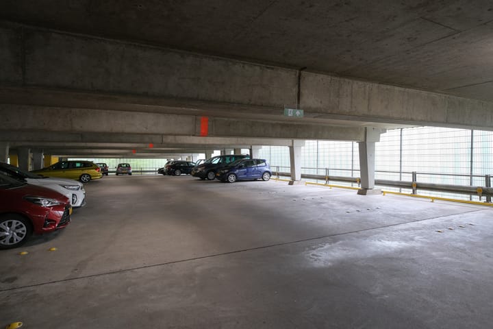 Foto 24 van Leusdenhof 203