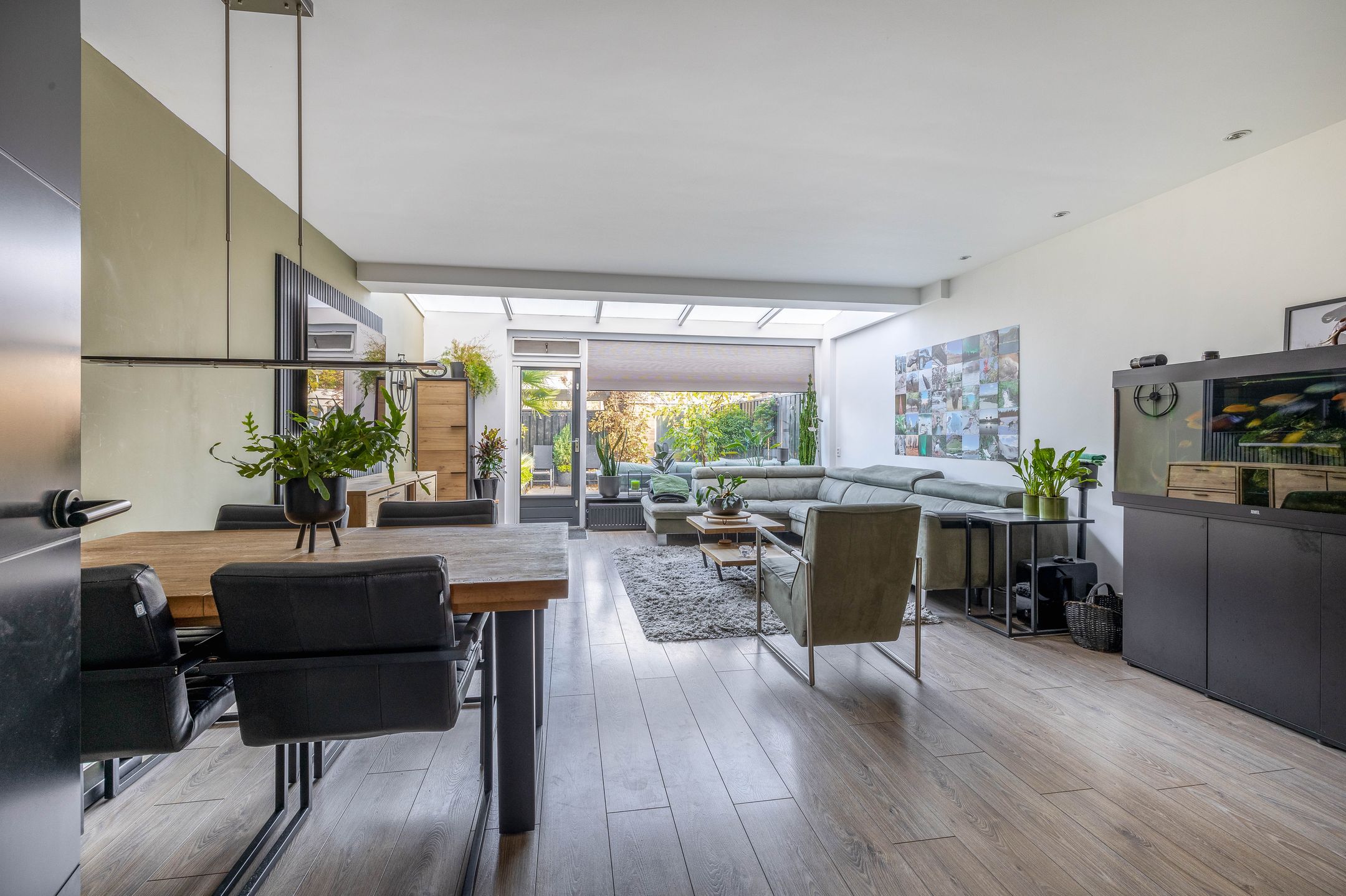 Foto 3 van Schrijnwerker 87