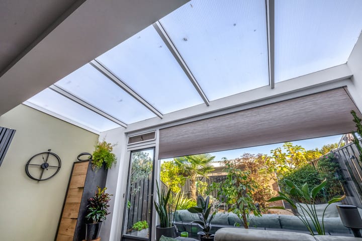 Foto 13 van Schrijnwerker 87