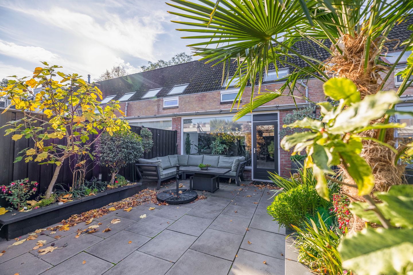 Foto 19 van Schrijnwerker 87