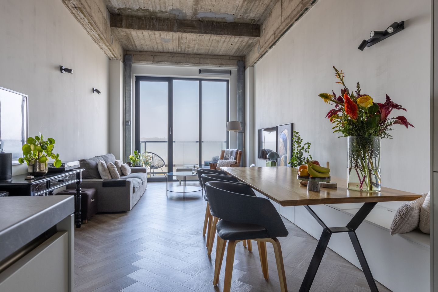 Foto 1 van Velperweg 47-1204