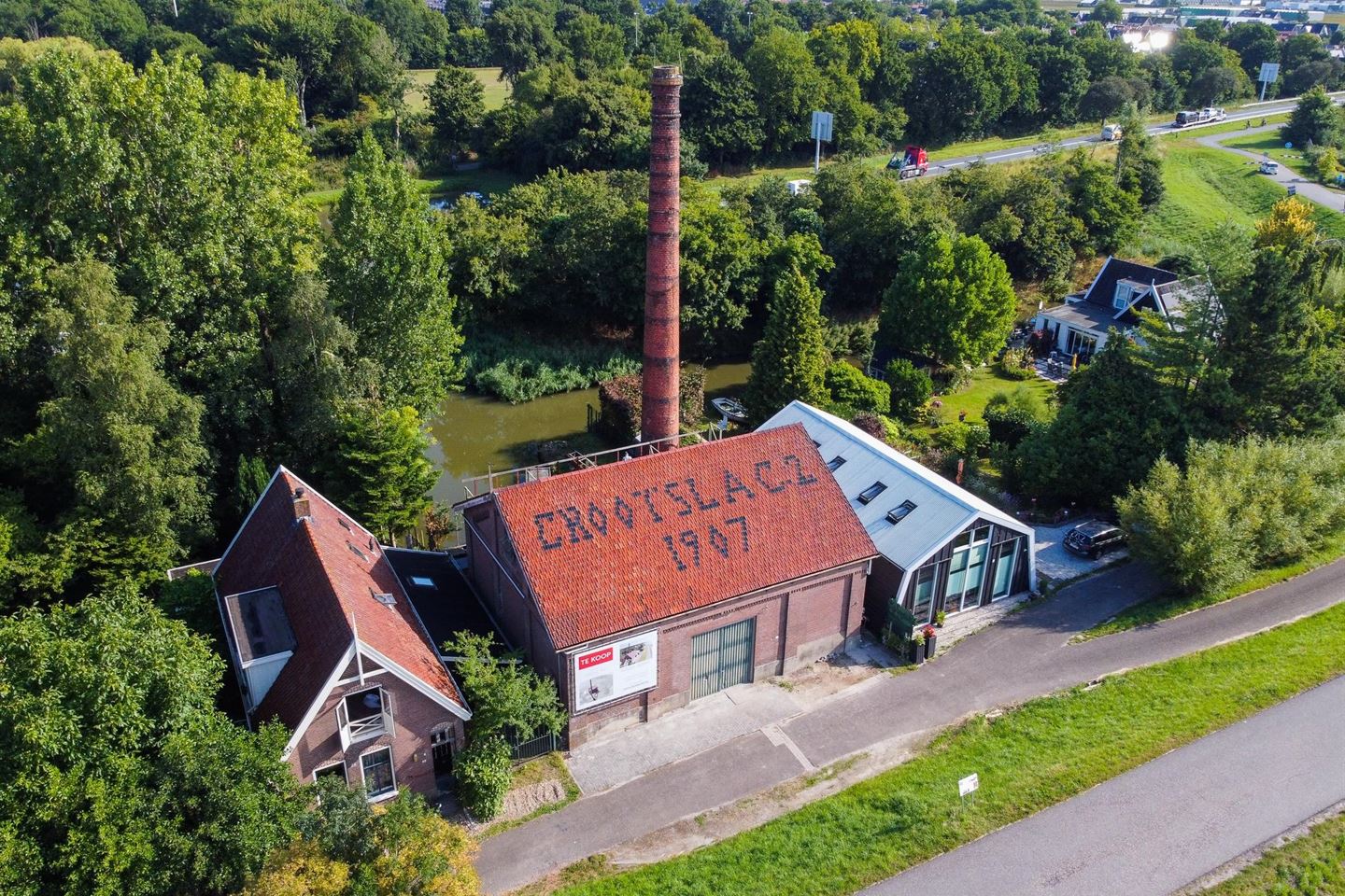 Bekijk foto 1 van Zuiderdijk 7