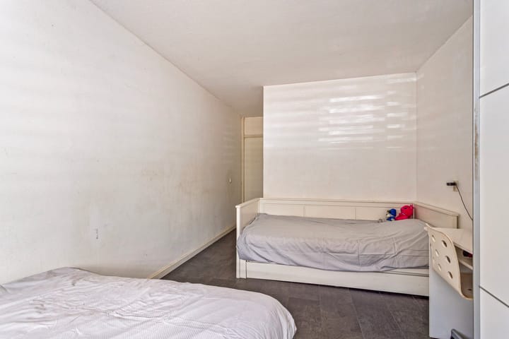 Photo 14 of Wethouder De Roosplein 71