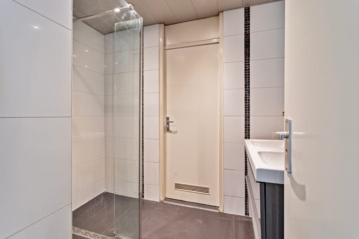 Photo 17 of Wethouder De Roosplein 71