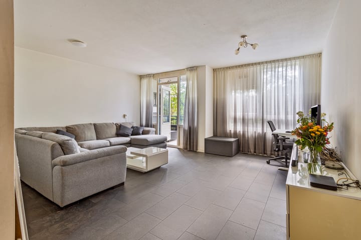 Photo 8 of Wethouder De Roosplein 71