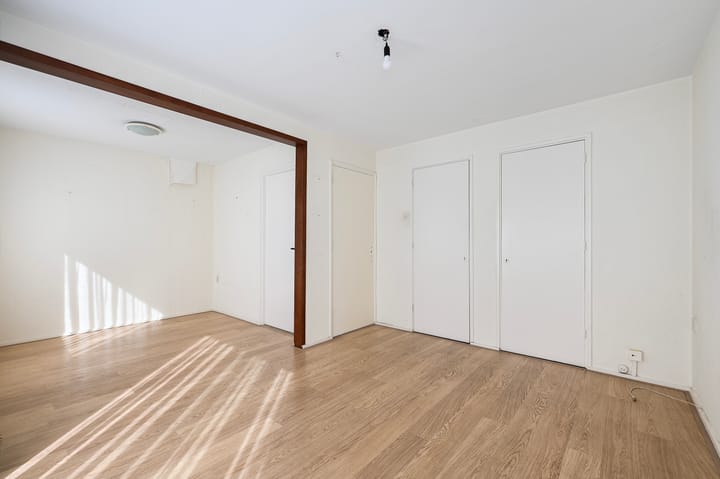 Foto 24 van Robertaland 9