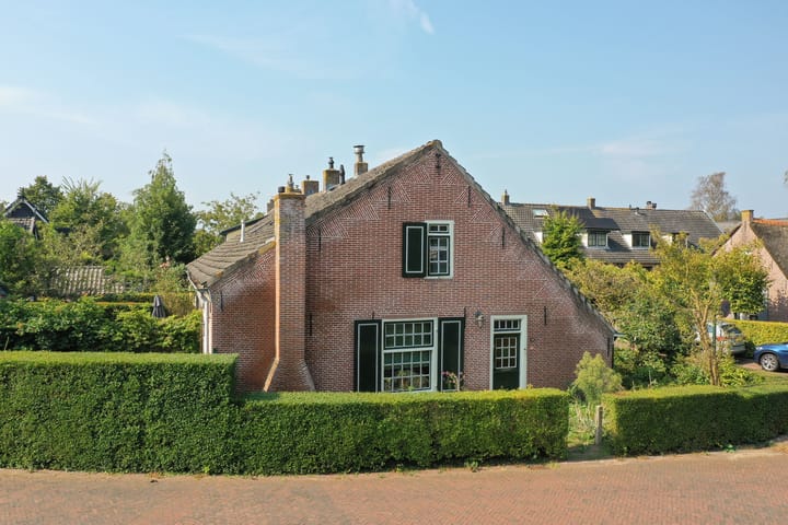 Foto 2 van Valkenaarstraat 46