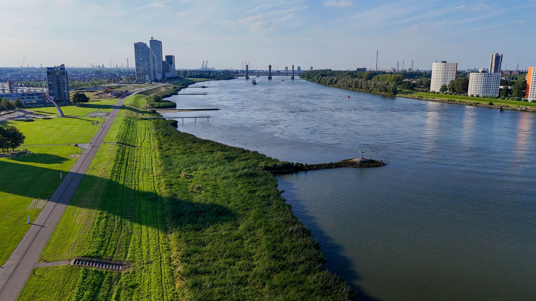 Foto 9 van Maasboulevard 116