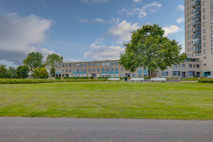 Foto 7 van Maasboulevard 116