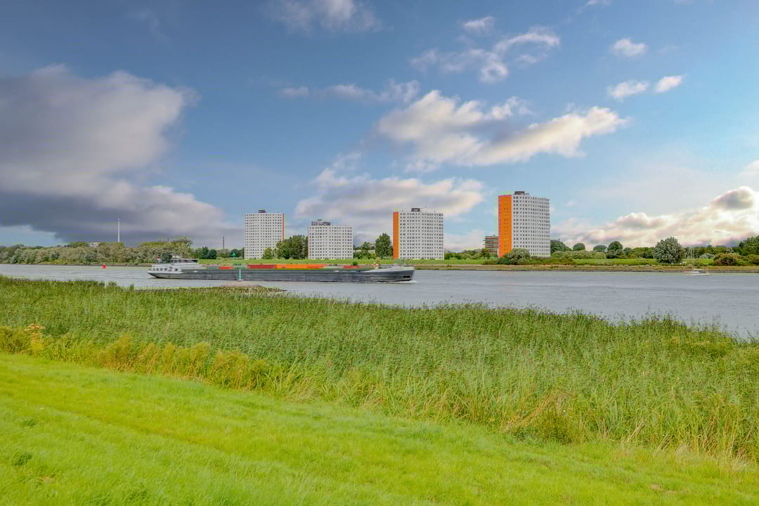 Foto 11 van Maasboulevard 116