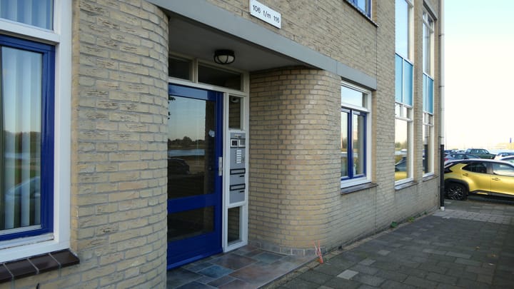 Foto 12 van Maasboulevard 116