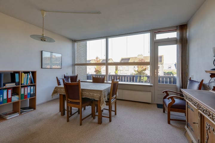 Foto 11 van Weth J Teeringstraat 11