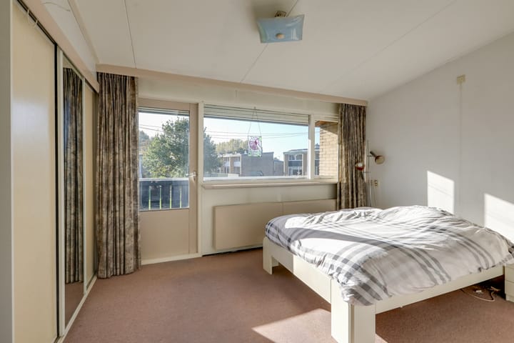 Foto 24 van Weth J Teeringstraat 11